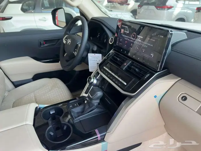 تويوتا لاندكروزر GXR L2 بنزين سعودي 2026 8