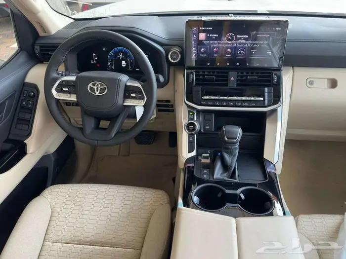 تويوتا لاندكروزر GXR L2 بنزين سعودي 2026 10