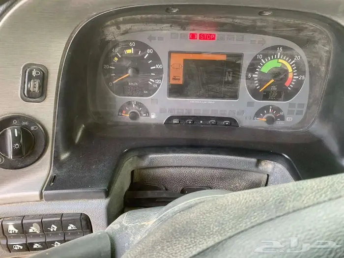 سياره مرسيدس اكتروس 2008 10