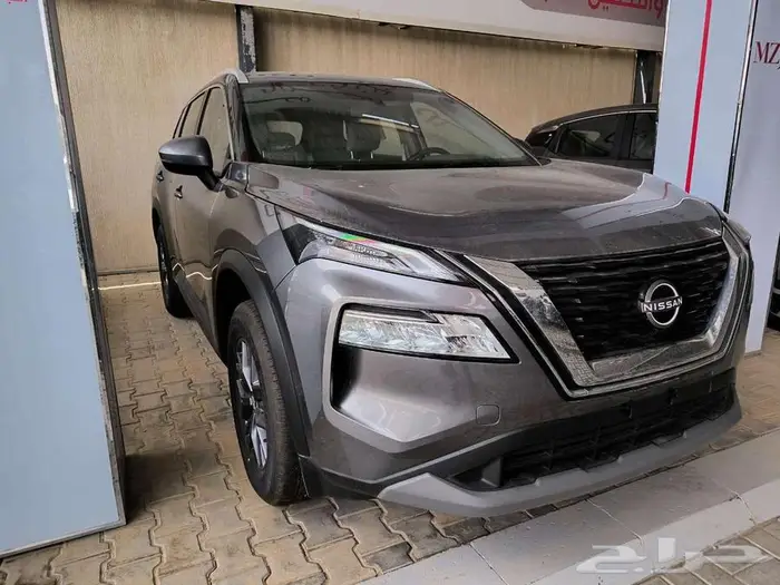 نيسان اكس تريل دبل 5 راكب وبدون دبل 7 راكب 2025 31