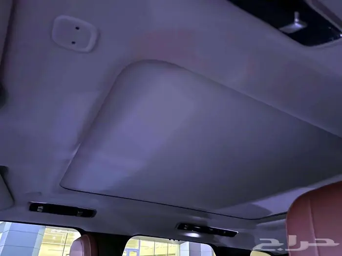 رينج روفر سبورت 2024 دينمك دخلي عنابي 11