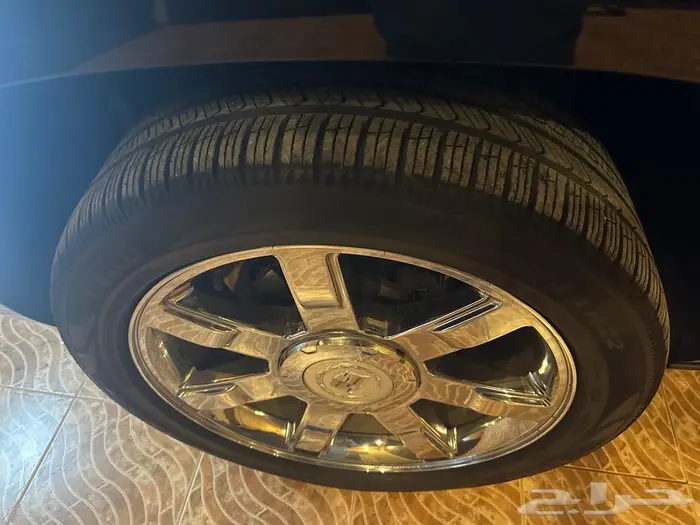 اسكاليد شرط وكاله بدي ومحركات للبيع 2011 1