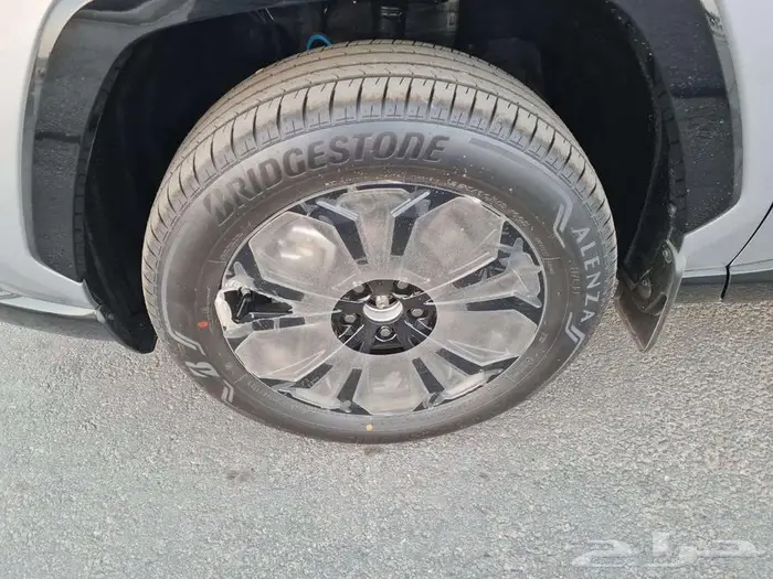 تويوتا راف فور XLE هايبرد 2025 - عروض الأقساط 22