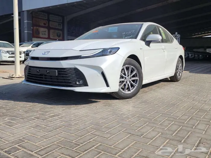 تويوتا كامري E موديل 2025 كاش و اقساط 0