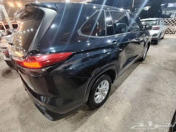 اينوفا هايبرد موديل 2024 مستعملة حبه فقط 10