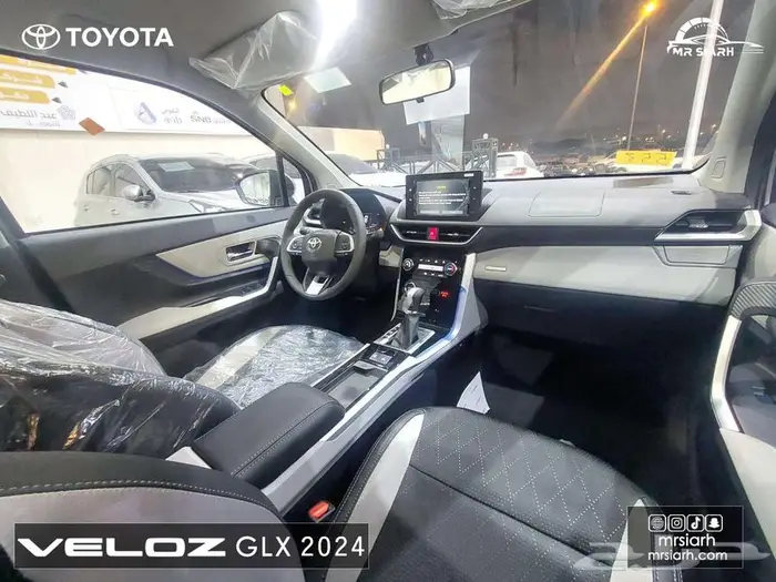 تيوتا فيلوز 2025 GLX 5