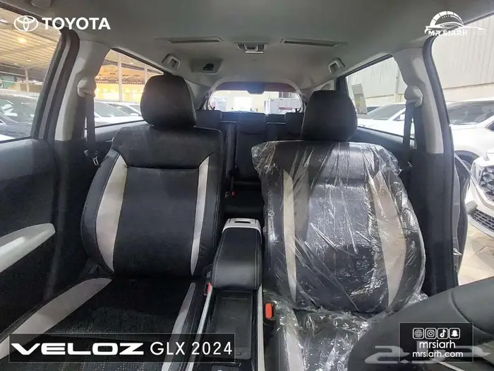 تيوتا فيلوز 2025 GLX 12