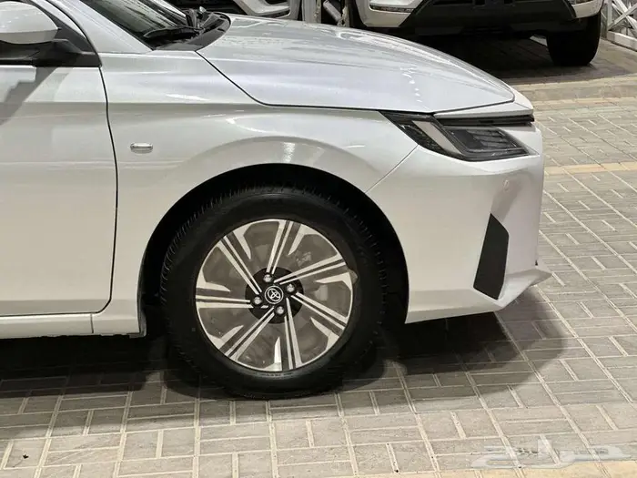 تويوتا يارس واي بلس نصف فل 2026 5