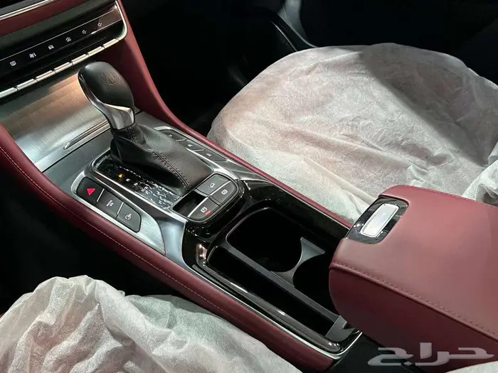 ام جي اتش اس HSموديل 2023 سعر منافس لدى خالد للسيارات 12