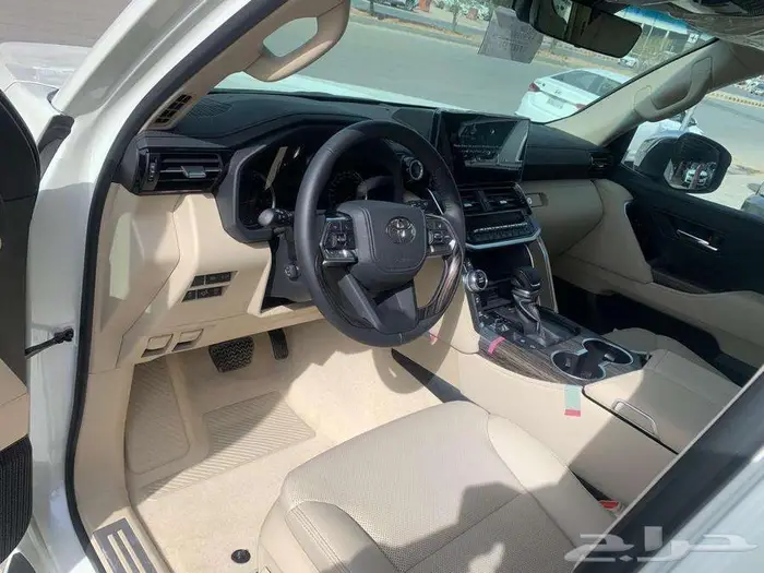 تويوتا لاندكروزر VX - فى اكس -ديزل موديل 2023 18