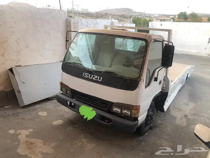 سطحه ايسوزو 2001م استخدام قليل 1