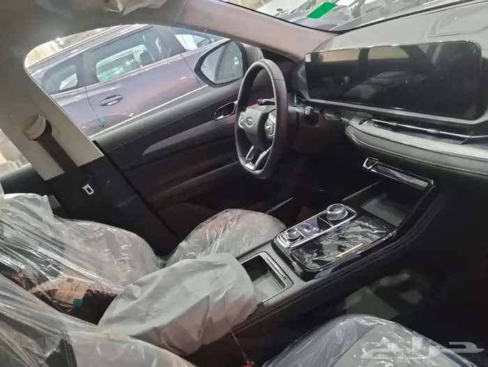 نيسان اكس تريل دبل 5 راكب وبدون دبل 7 راكب 2025 4