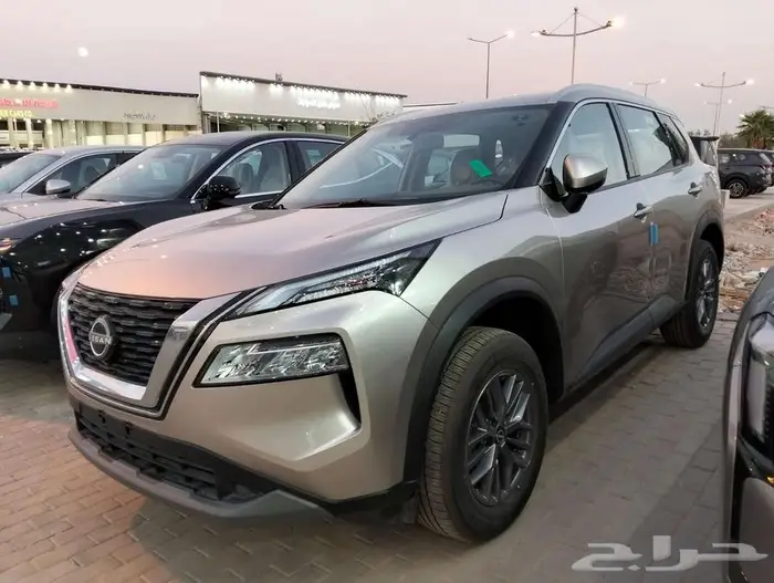 نيسان اكس تريل دبل 5 راكب وبدون دبل 7 راكب 2025 21