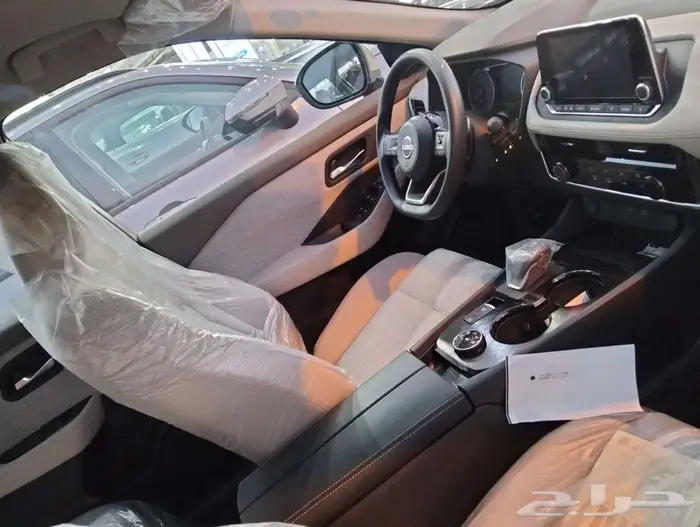 نيسان اكس تريل دبل 5 راكب وبدون دبل 7 راكب 2025 34