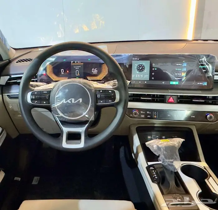 كيا K5 ستاندر مطور 2025 توفر أقساط لدى خالد 20