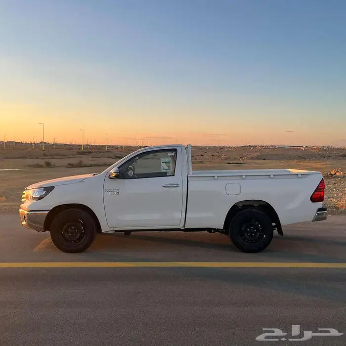 تويوتا هايلوكس GL غمارة 2025 - عروض الأقساط 17