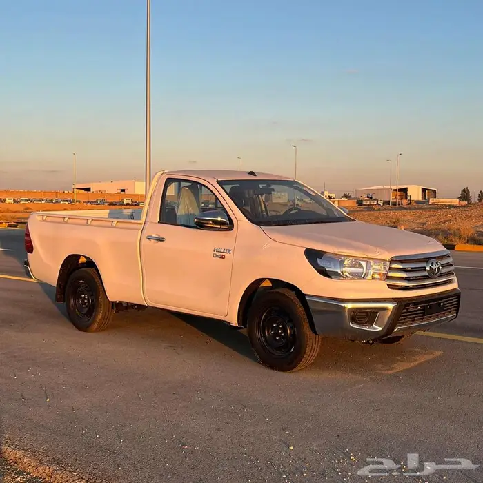 تويوتا هايلوكس GL غمارة 2025 - عروض الأقساط 2