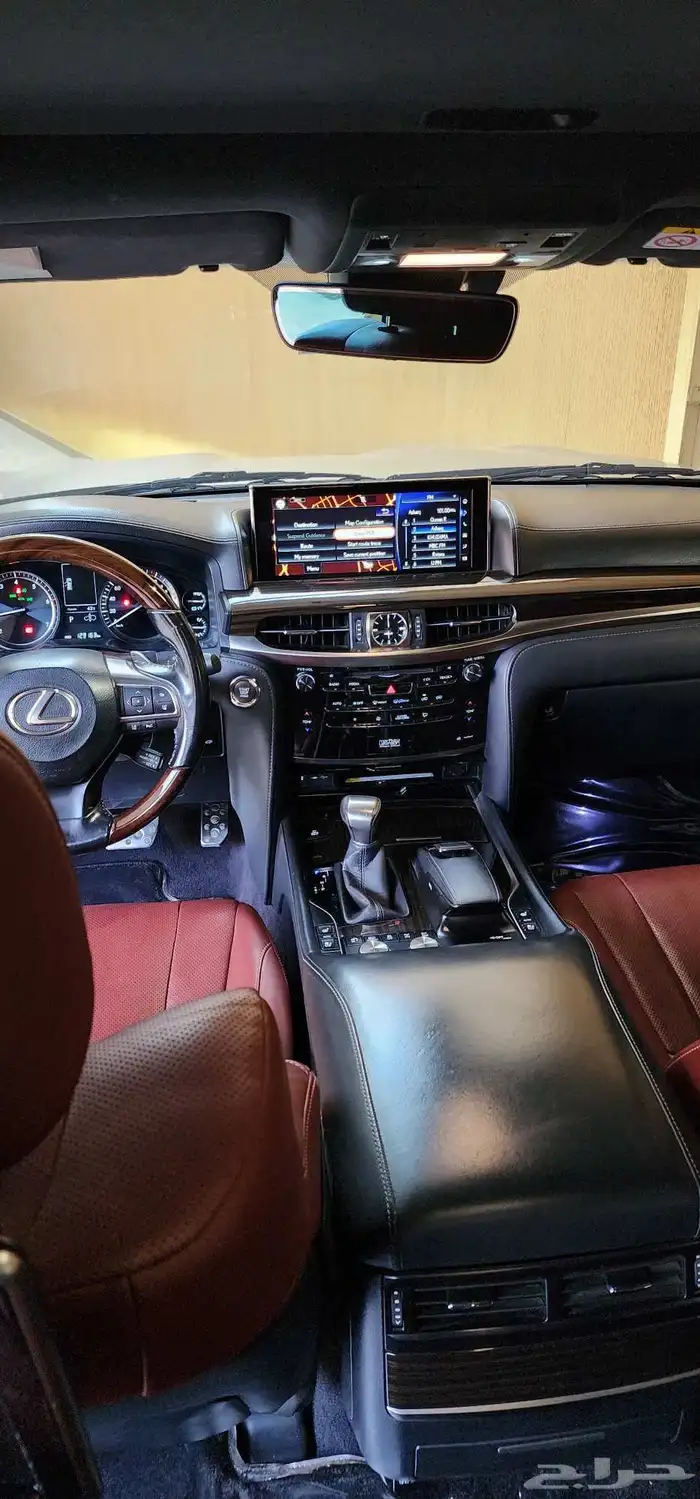 جيب لكزس 2017 LX570 أعلى فئة   السعر 260 الف 6