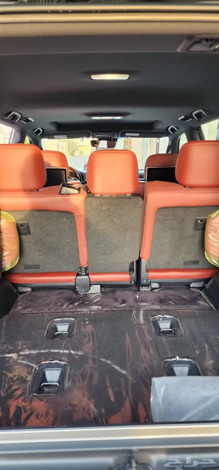 جيب لكزس 2017 LX570 أعلى فئة   السعر 260 الف 8