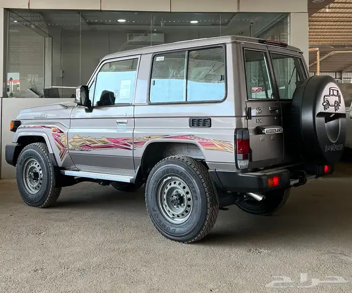 جيب ربع فل كامل ديزل لون ذهبي 2025 لدى الفريدي 2