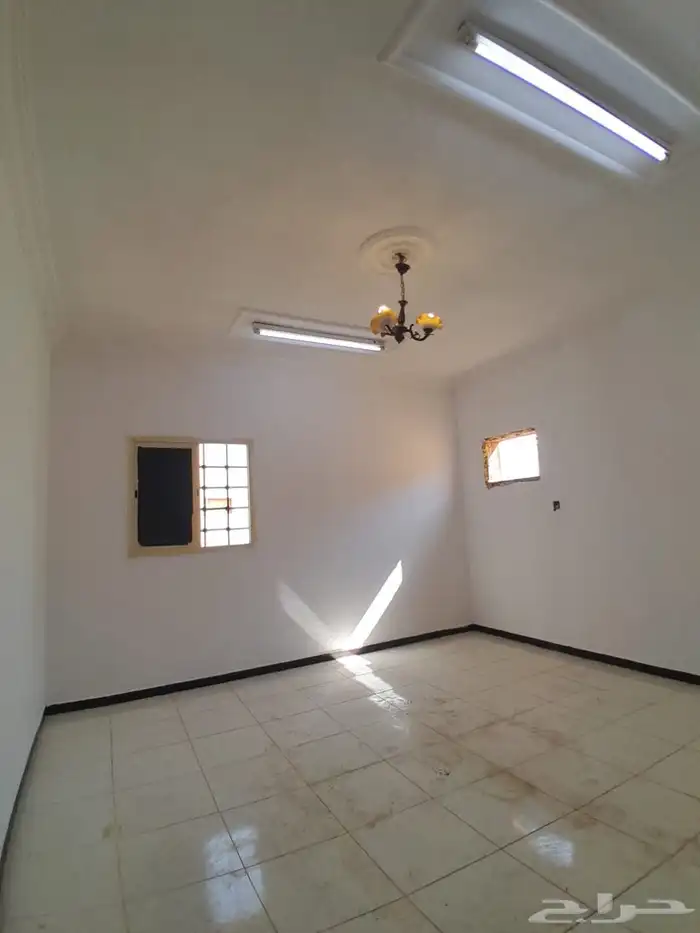 شقه للايجار حي الرمال مخطط الذهبي 6