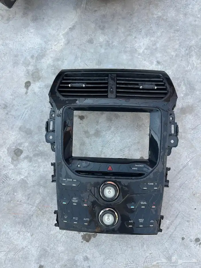 ديكور الشاشه والتكييف فورد اكسبلور 2015 1