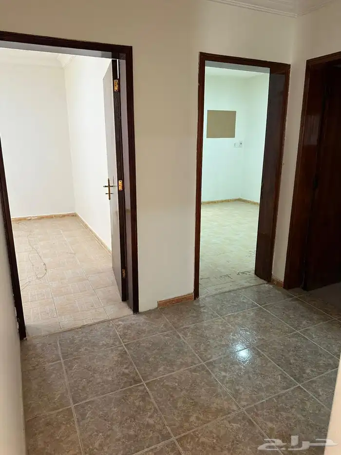 للبيع عمارة سكنية - حي الروضة الدمام 15