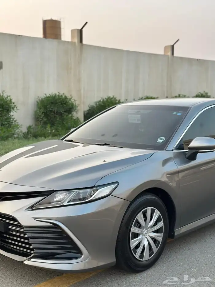 تويوتا كامري 2021 LE بنزين 2