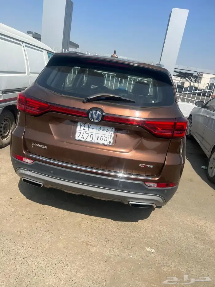 شانجان S75 موديل 2020 فتحه بانوراما داخليه بني غامق 2