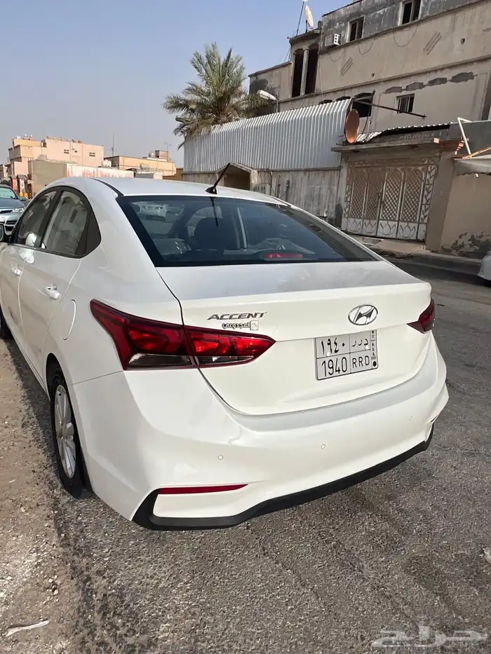 هيونداي اكسنت 1