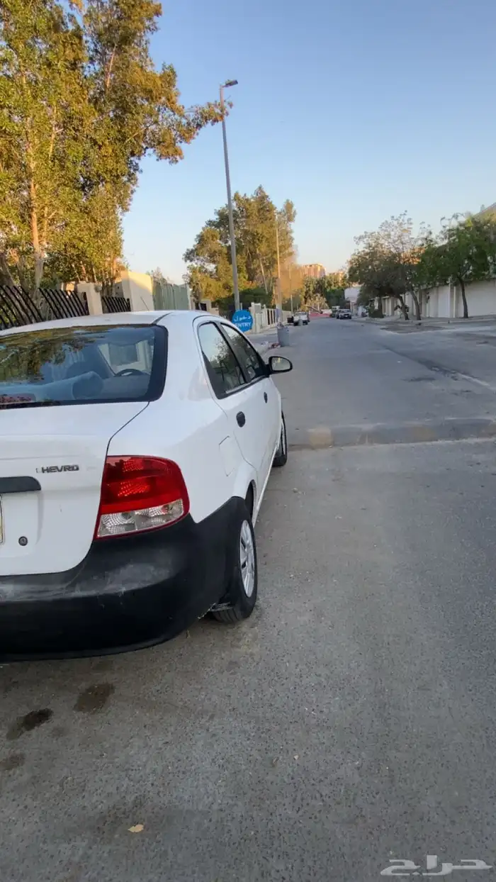 أفيو للبيع نضيفه 6