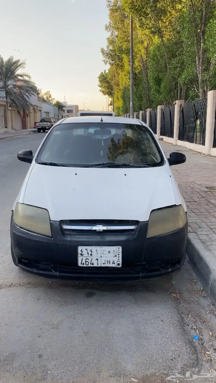 أفيو للبيع نضيفه 4