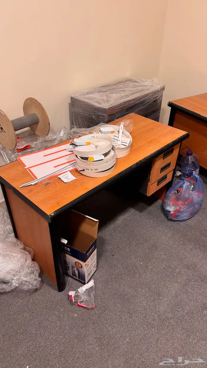 طاولتين و كرسين اي سعر ممتاز الله يابارك 0