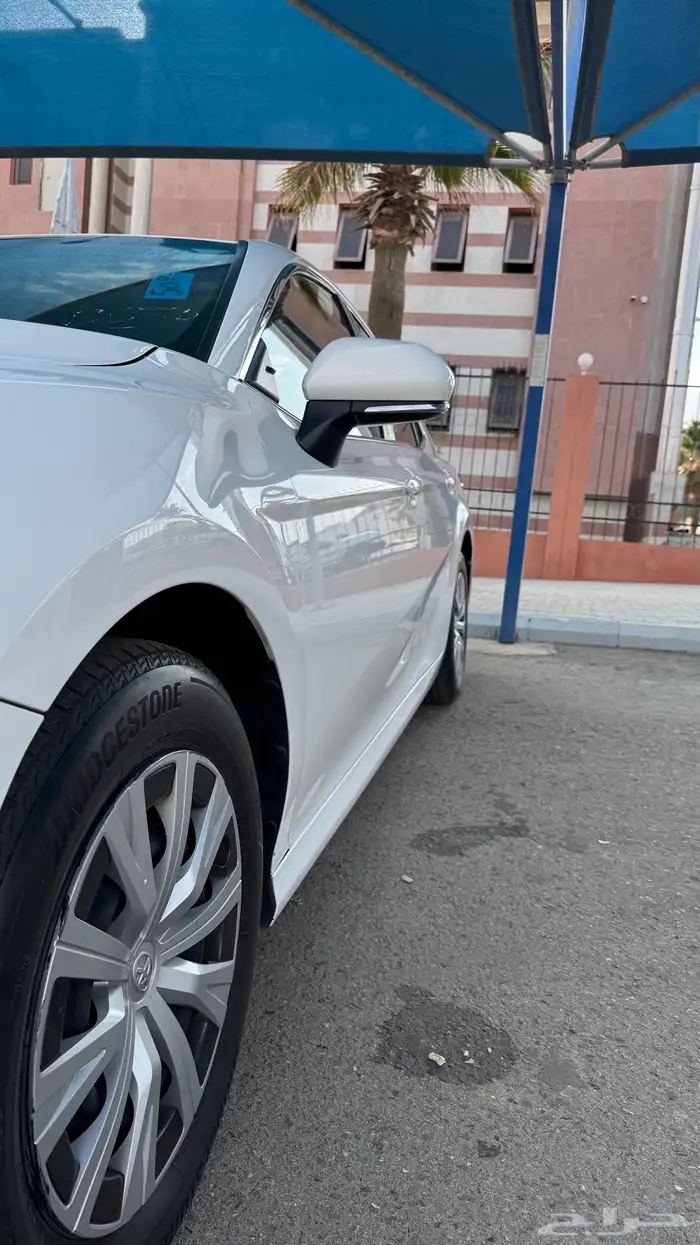 للبيع كامري مخزنه 2