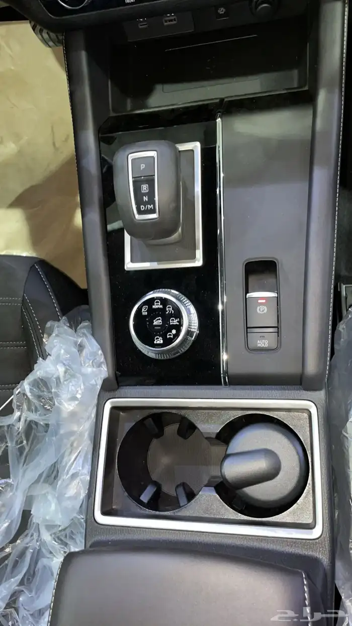 ميتسوبيشي اوتلاندر 2025 نص فل 7