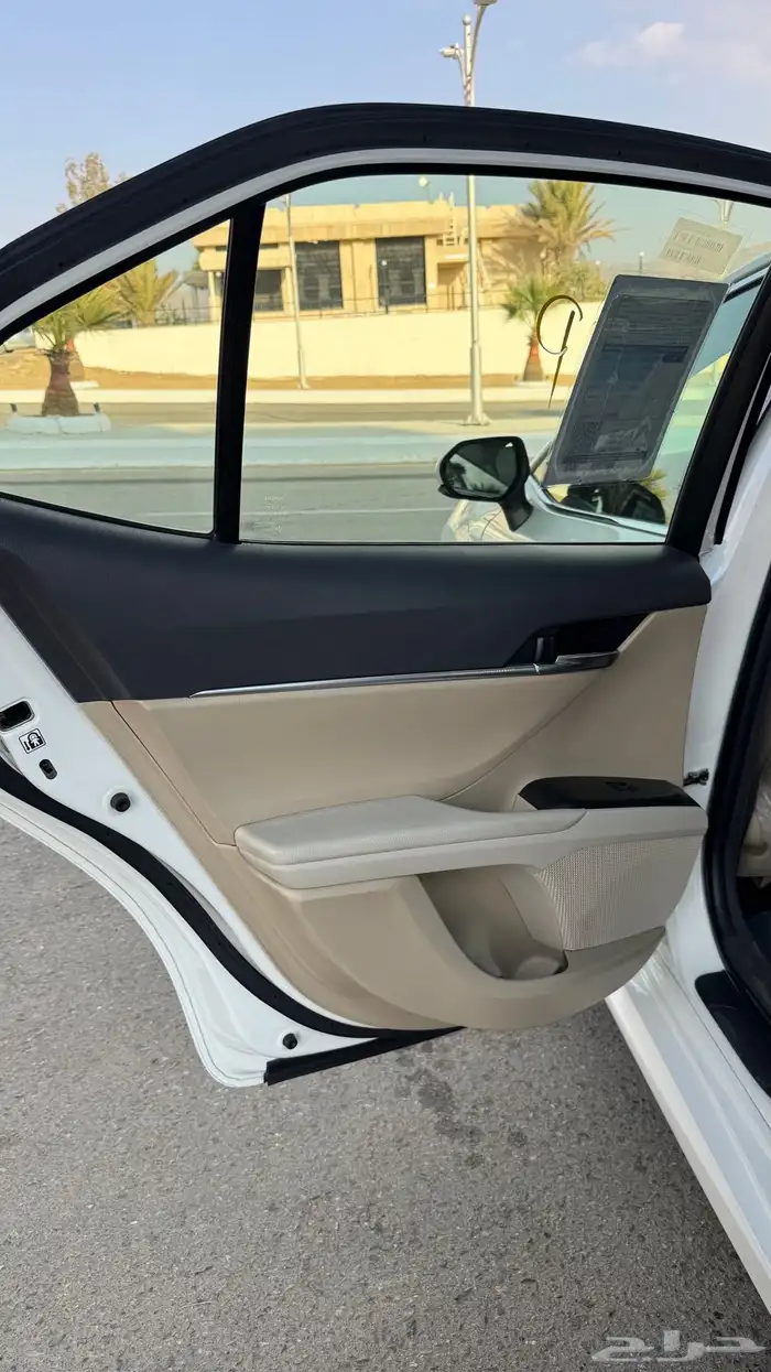 للبيع كامري مخزنه 26