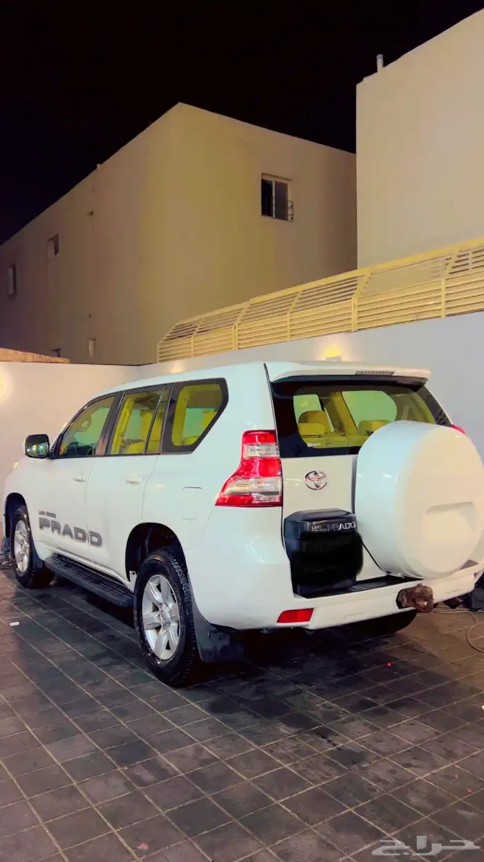 للبيع تايوتا برادو 2015 2