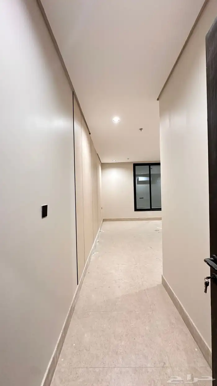 شقة فاخرة للايجار حي الشعلة 1