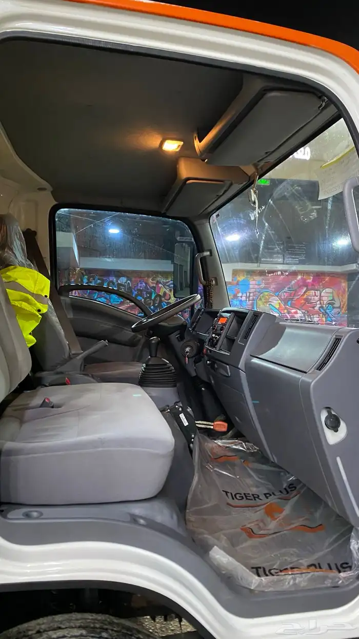 سطحه هيدروليك للبيع 7