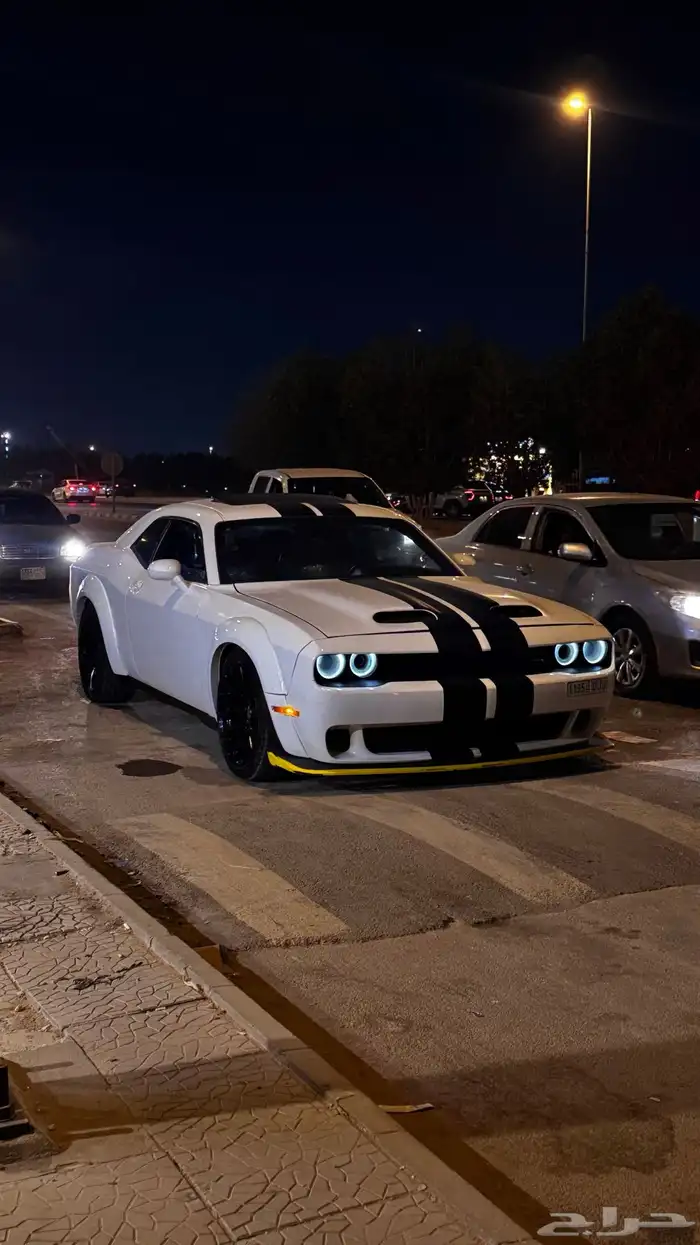 تشالنجر SRT 6.4 2012 0