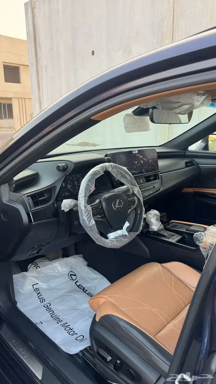 لكزس ES250 2022 فل كامل اعلى فئة سعودي باقي على ضمان الوكالة 5