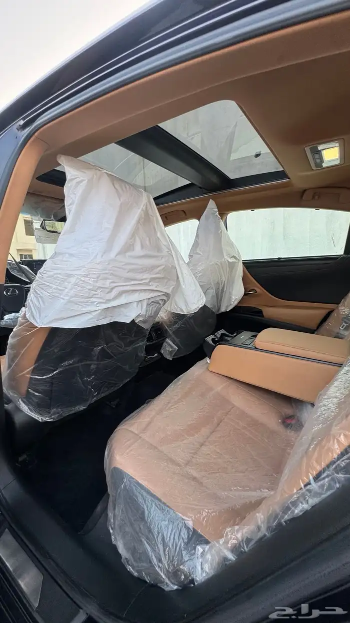 لكزس ES250 2022 فل كامل اعلى فئة سعودي باقي على ضمان الوكالة 10
