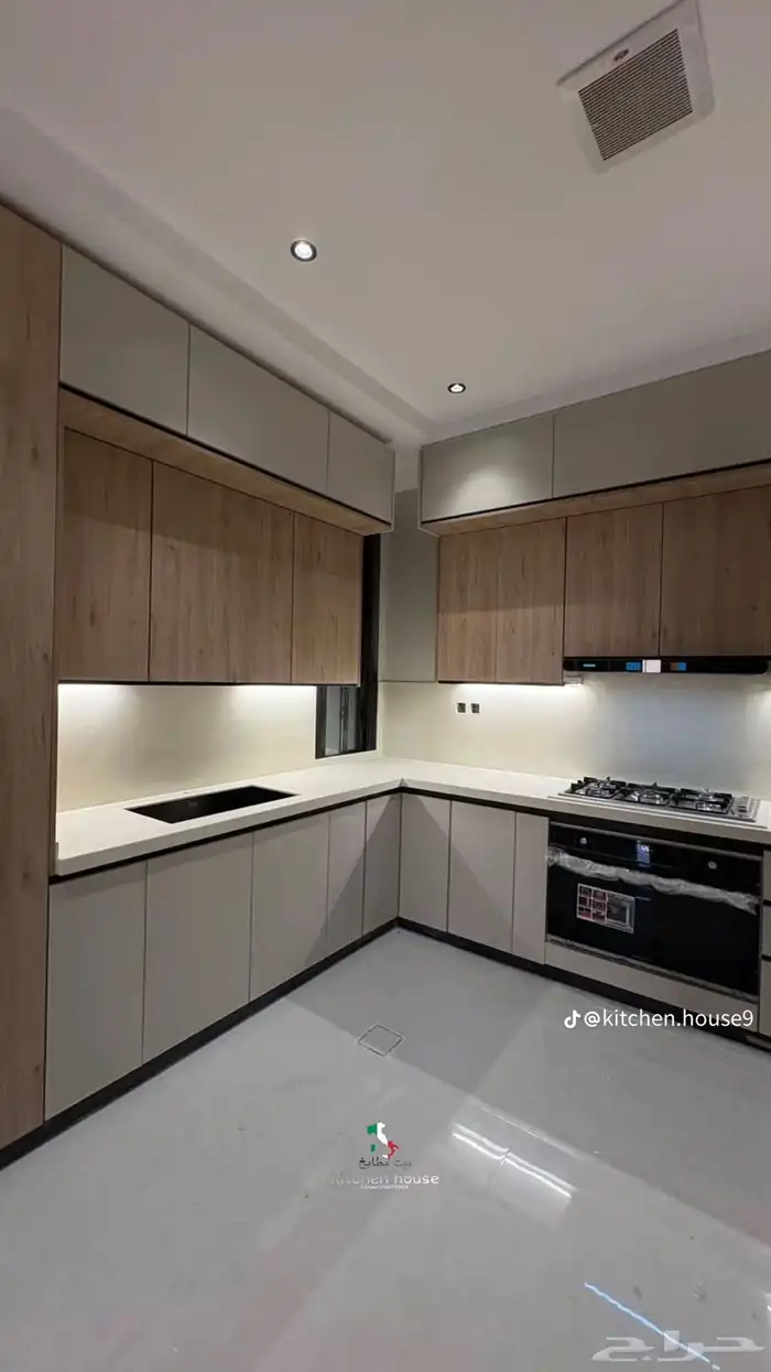 مطابخ المنيوم وساج يوجد صيانة و تكملة 45