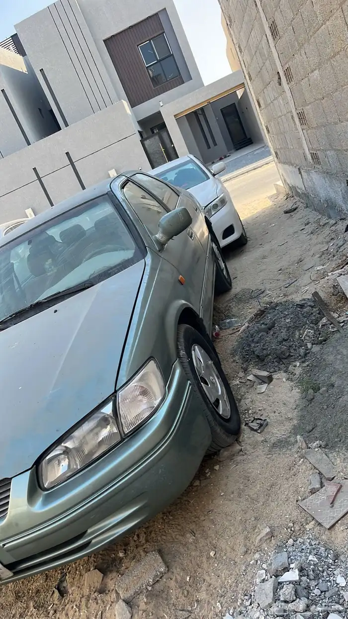 كامري موديل 2000 0