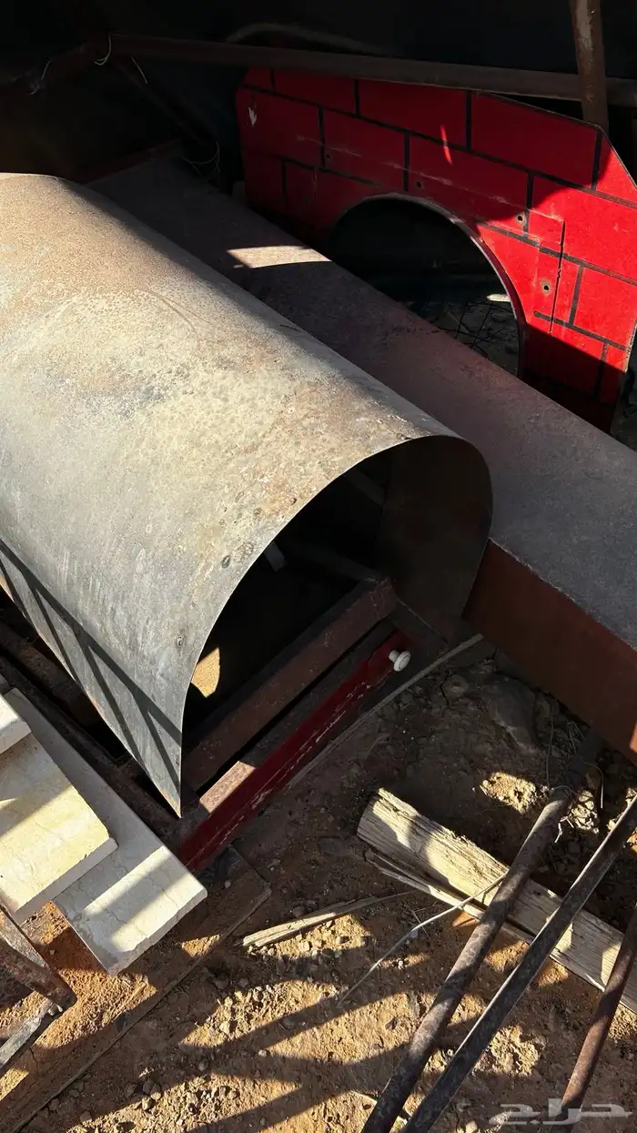 للبيع مشب ومدخنه حديد 1