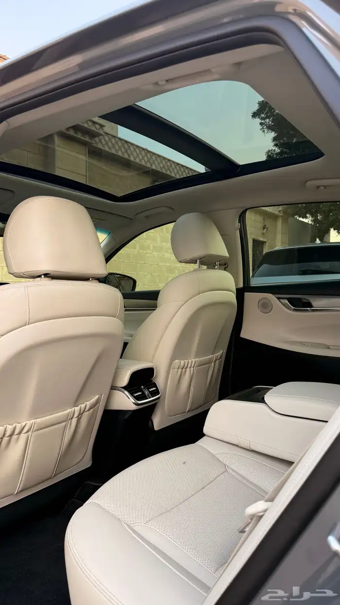 هيونداي ازيرا 2022 ( بنزين) v4 فل كامل بانوراما 15