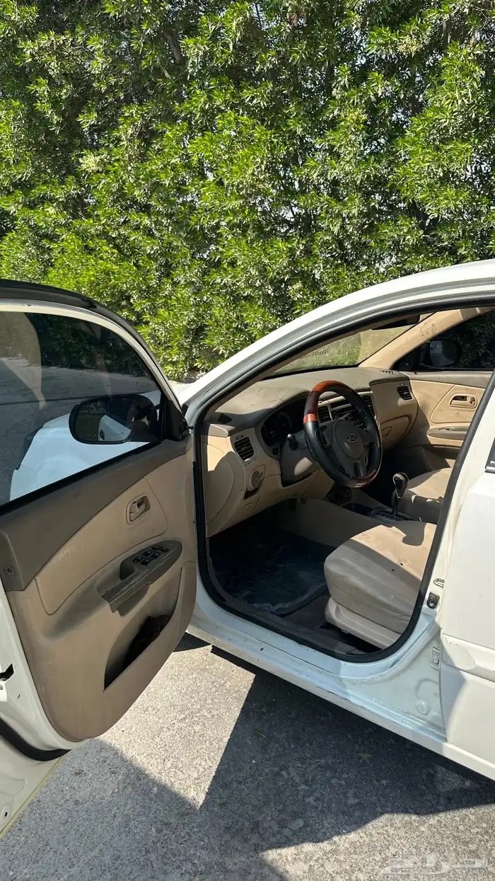 كيا ريو نظيفة جدا ممشى قليل 3