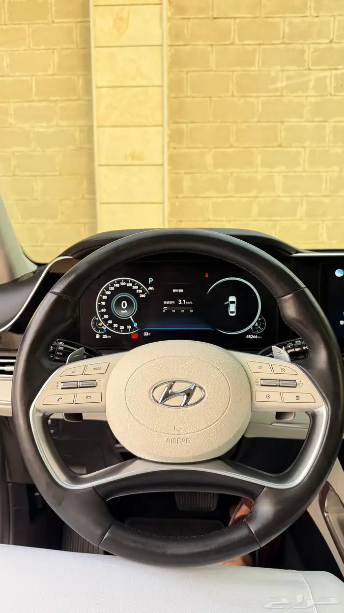 هيونداي ازيرا 2022 ( بنزين) v4 فل كامل بانوراما 9