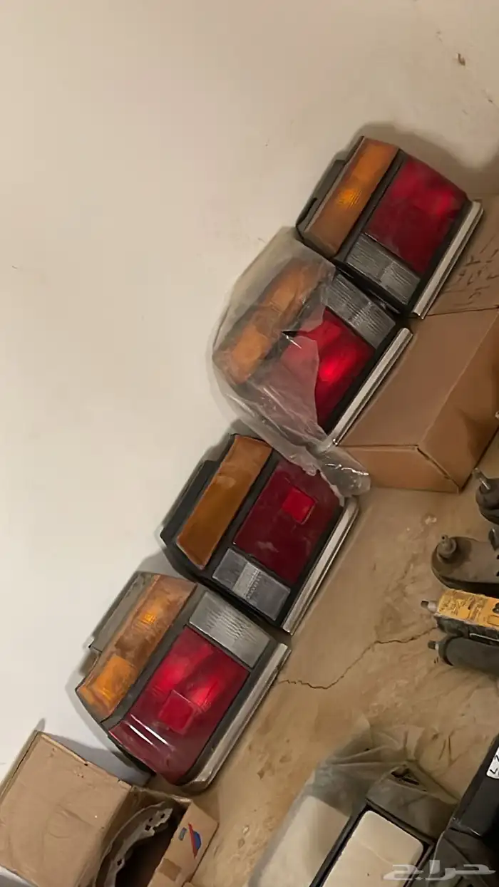 قطع سيارات كلاسيك قديمه 49