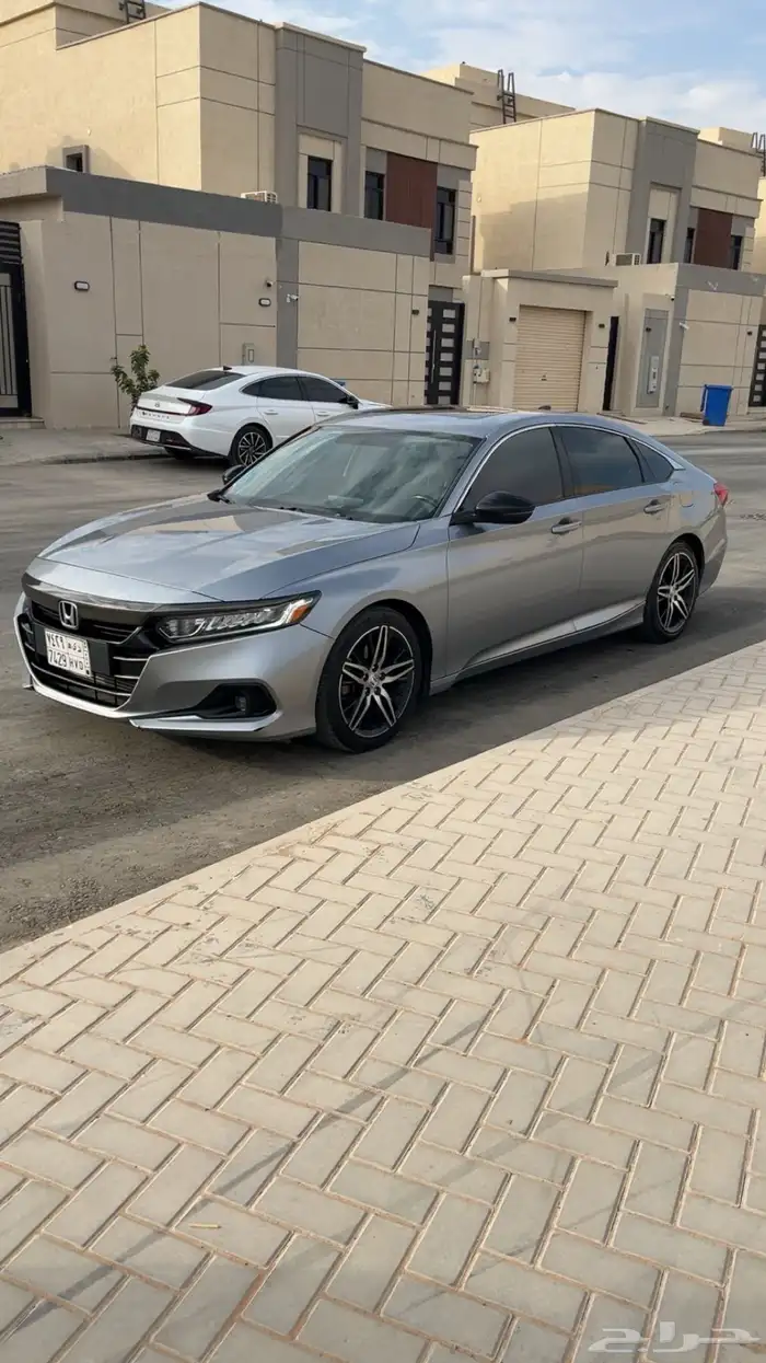 اكورد 21 سبورت ماشي 56 الف 1